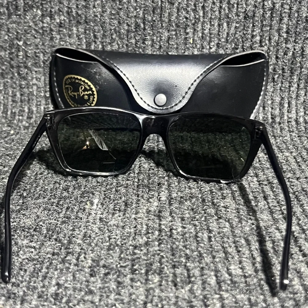 Vintage Ray Ban Sunglasses Men OS Black L1605 PQAS Bausch & Lomb Frame France